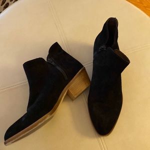 Garnett hill suede boots